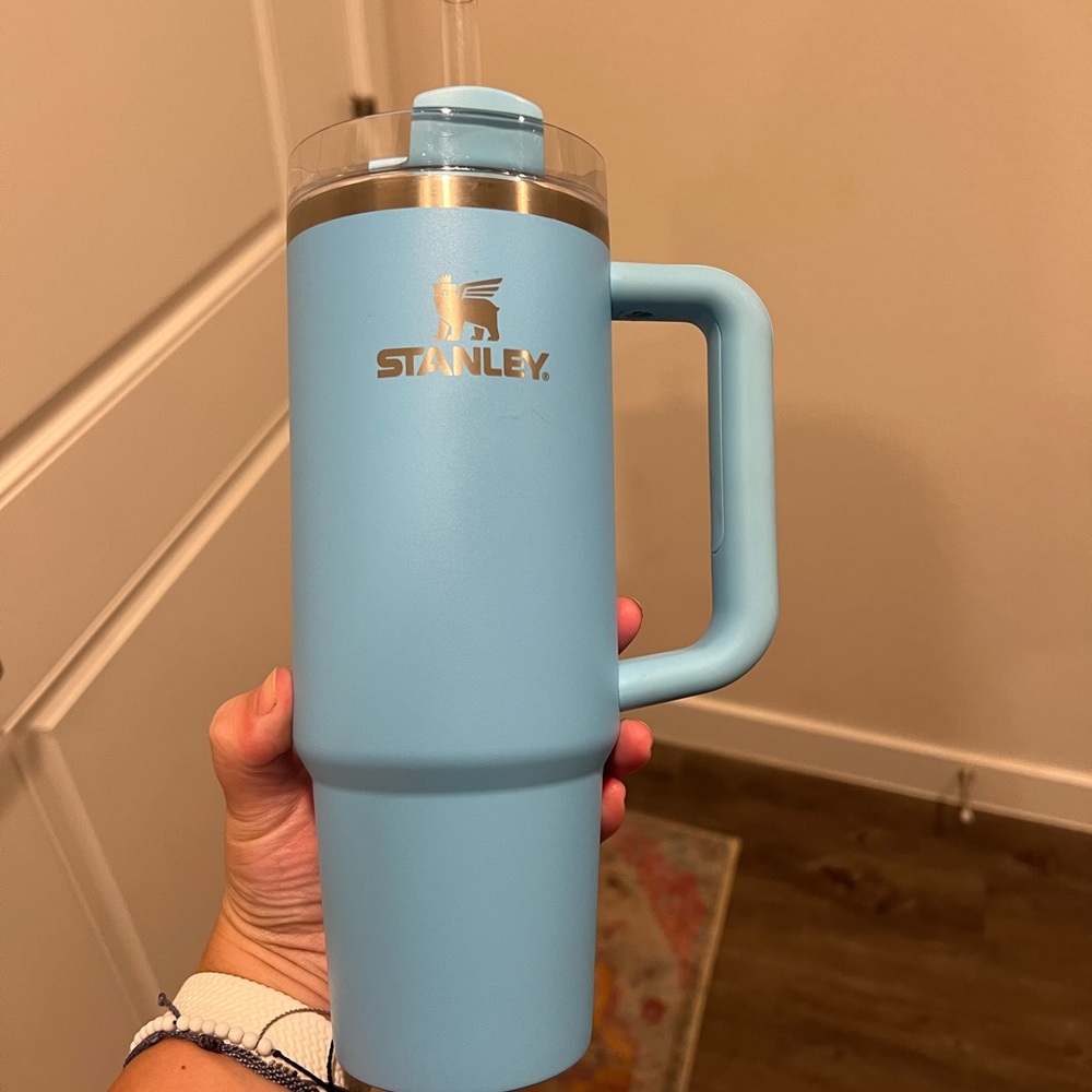30 oz Stanley Light Blue Tumbler with Handle